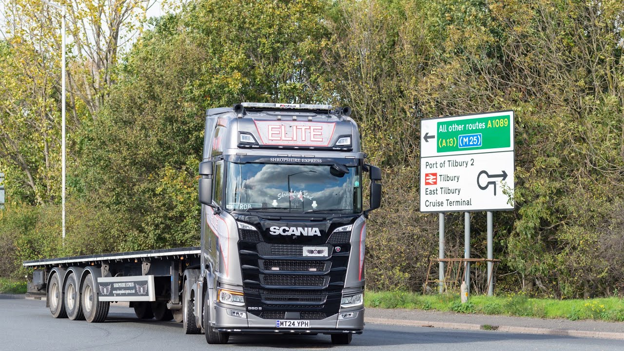 Truck spotting on a busy Autumn afternoon.
