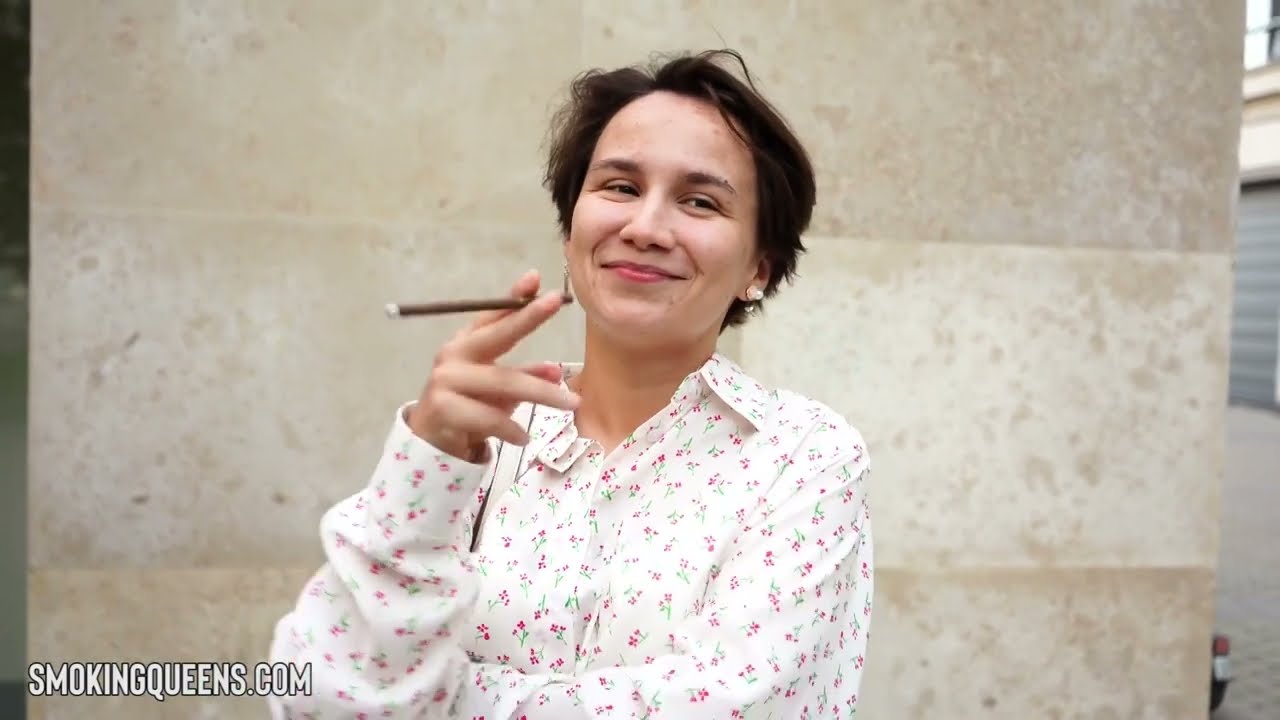 [New Season] Smoking Fetish Girl is smoking cigarette 18