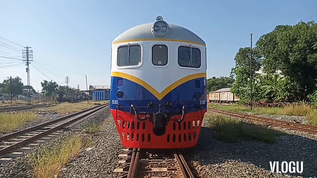 รถไฟไทย ขบวนรถน้ำมันที่สถานีพิจิตรและศิลาอาสน์และDavenport
