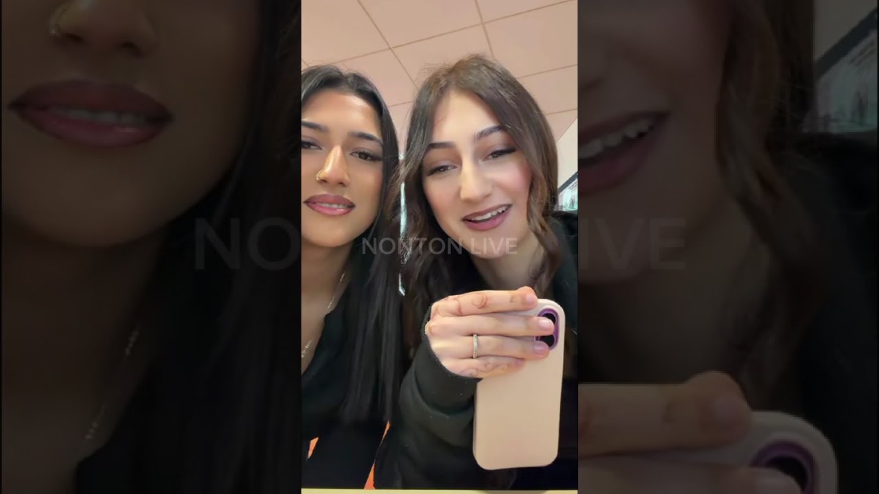 Активность 🥳 Две прекрасные девушки за работой💼