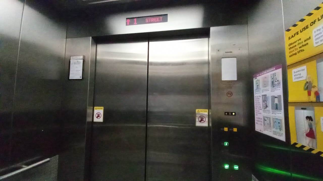 Toshiba Freight Elevator at Buona Vista MRT station (Supermarket).