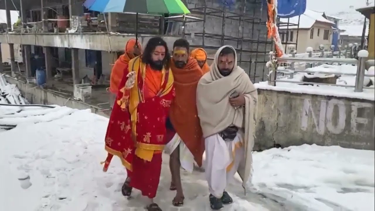 Calm Relaxing Govinda Damodara Stotra | Bilvamangal Acharya | Nigrahacharya Shri Bhagavatananda Guru