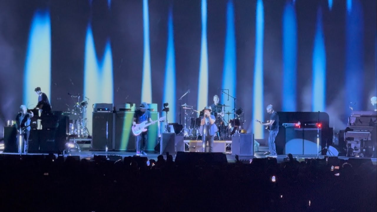 Pearl Jam - “Sleight of Hand” 5/16/2025 PPG Paints Arena, Pittsburgh, PA