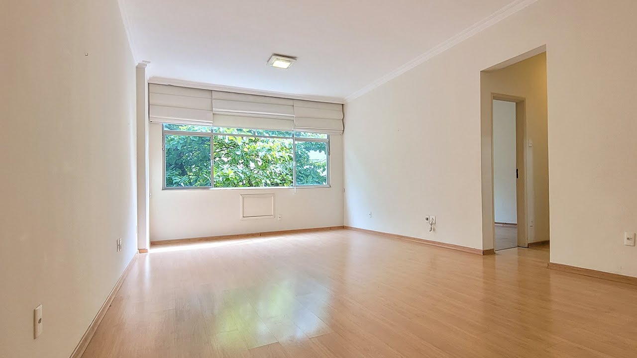 COPACABANA I RUA INHANGÁ I JUNTO A PRAIA I TODO REFORMADO I 120M2 I 3 QTOS I 3 BANHS I PLAY I P.24H