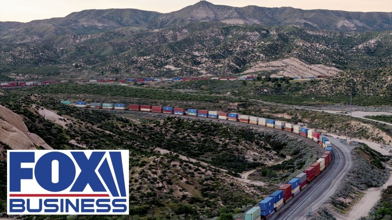 «Мы явно находимся в нисходящей спирали», — говорит конгрессмен от Калифорнии.