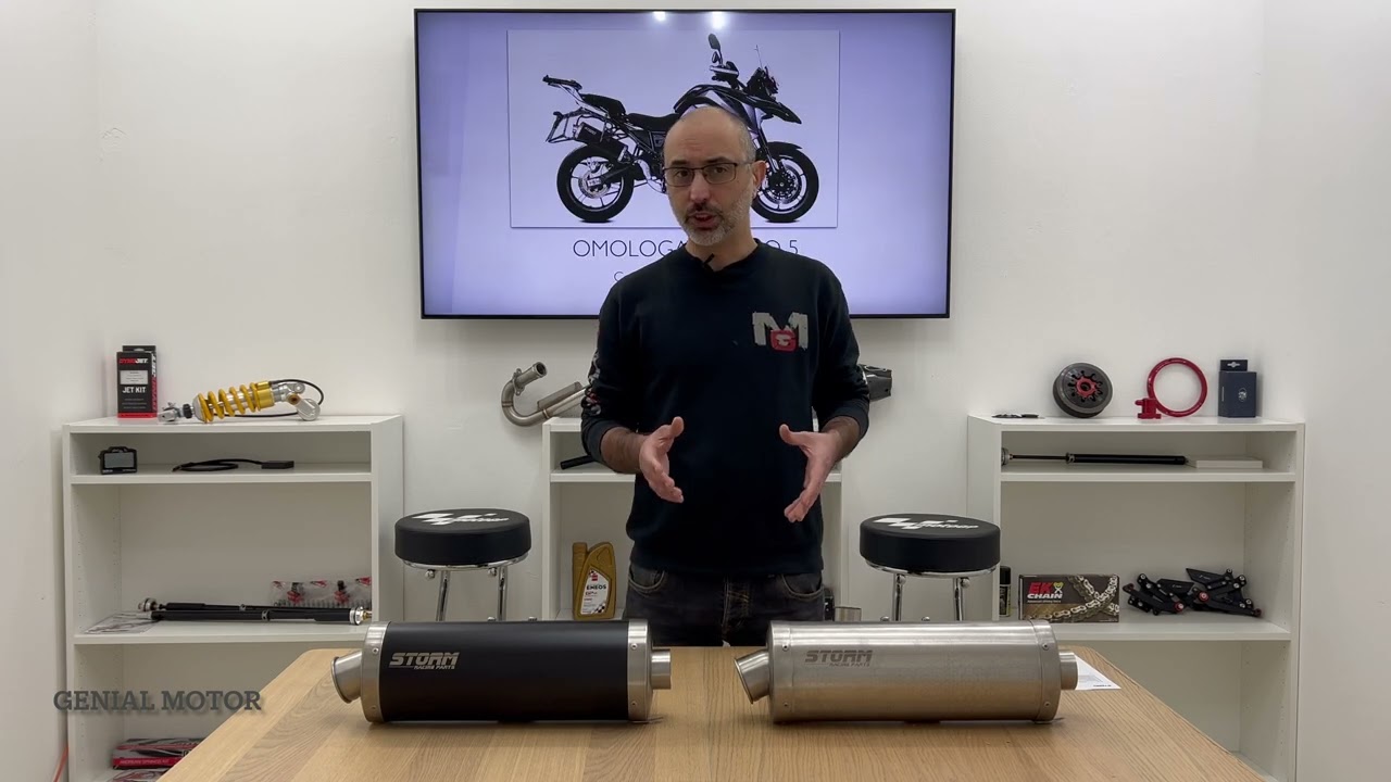 Scarico Storm Omologato per la nuova Benelli TRK 702 / X nella colorazione Silver e Black