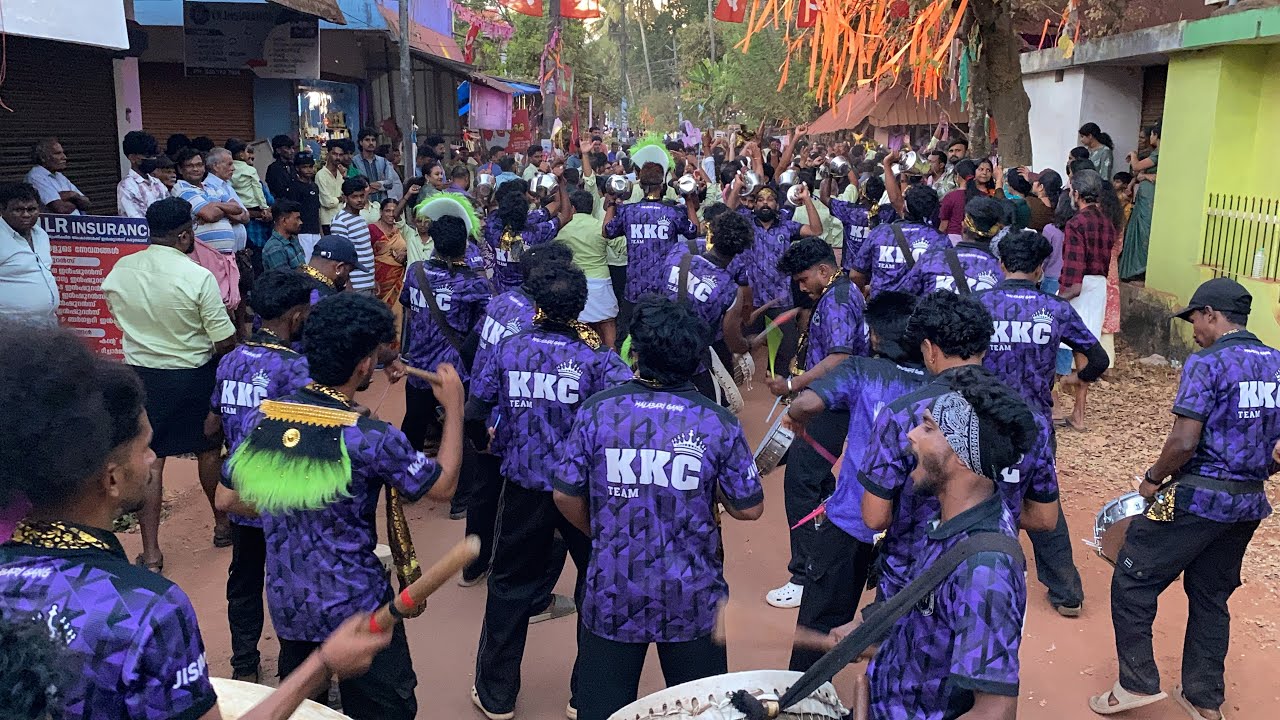 Kkc Thambolam 💙 | Puthur thiruvanikkavu temple vela | padinjattumuri puthur | #kkcthambolam #vela 
