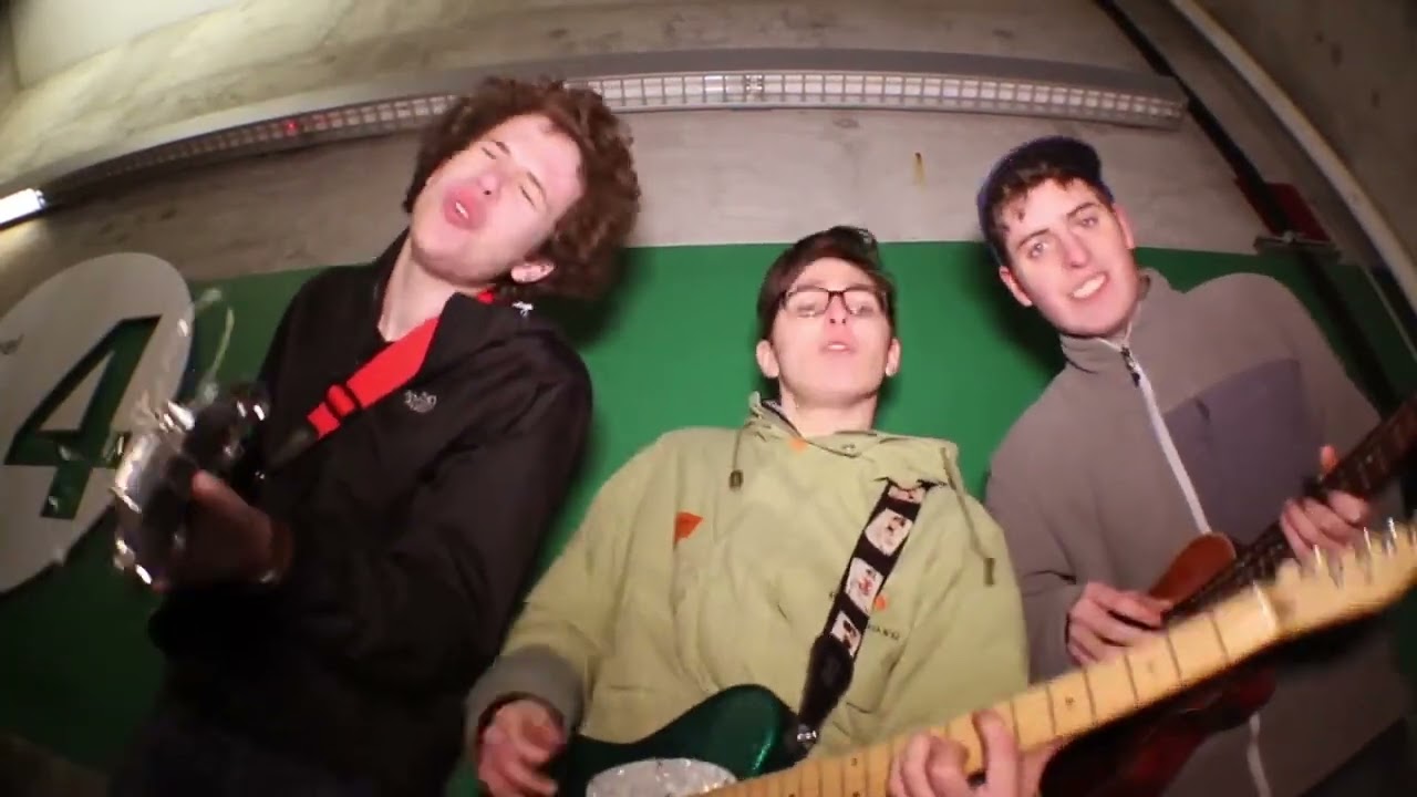 new threads - Alone, Leave Me (Music Video)