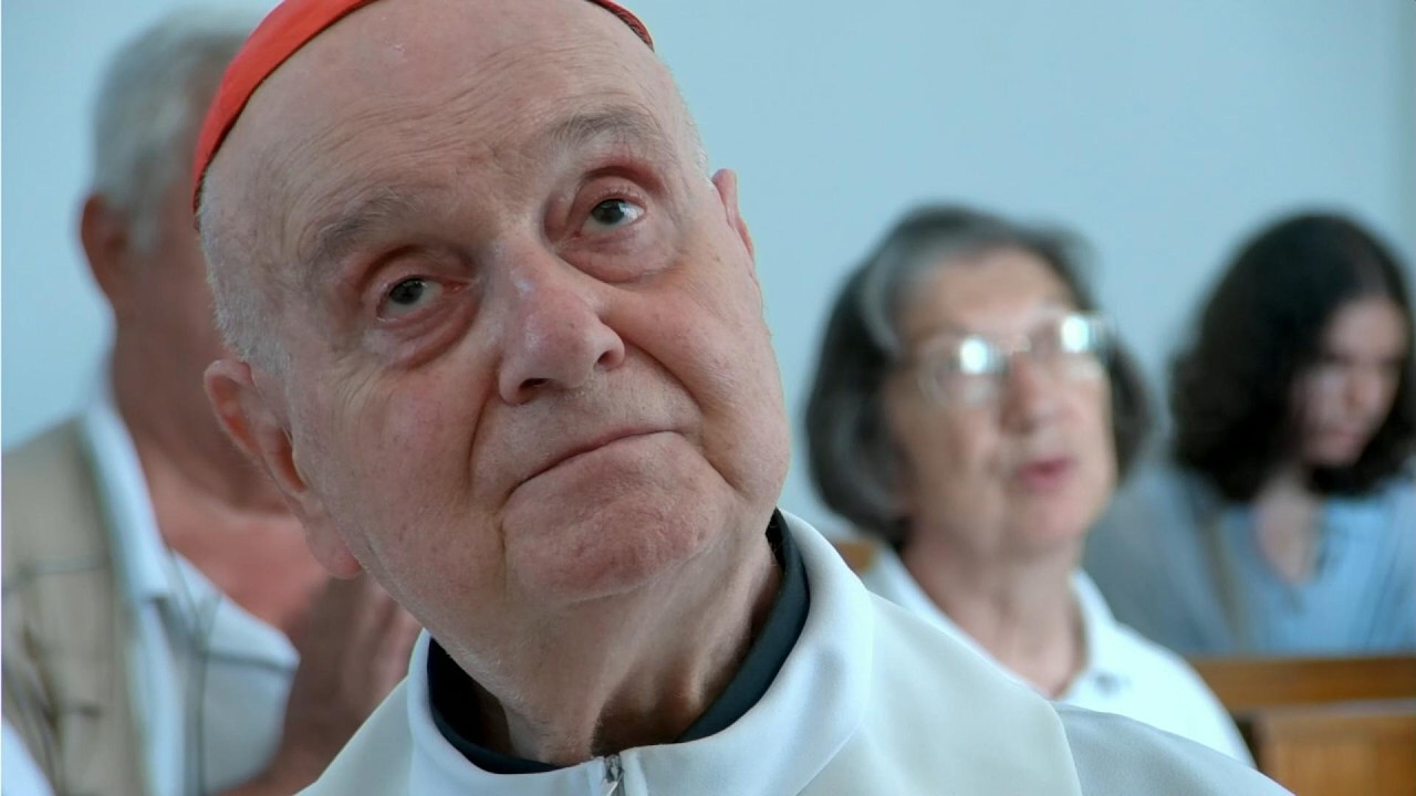 Santo Rosario - Misteri DOLOROSI - Card. Angelo Comastri