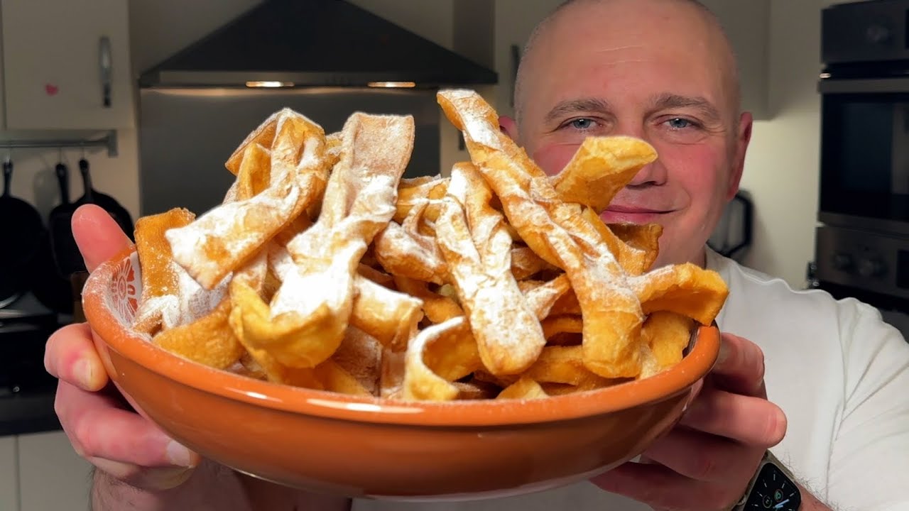 Domowe chrusty (faworki). Nie uwierzysz jak prosto je zrobić!