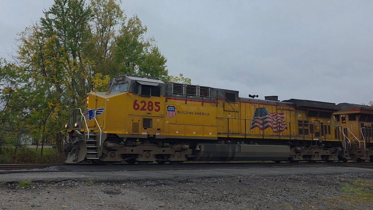 NS Train 6K4 *UP 6285 UP 2658* Waterloo, Indiana October 19, 2025 1014