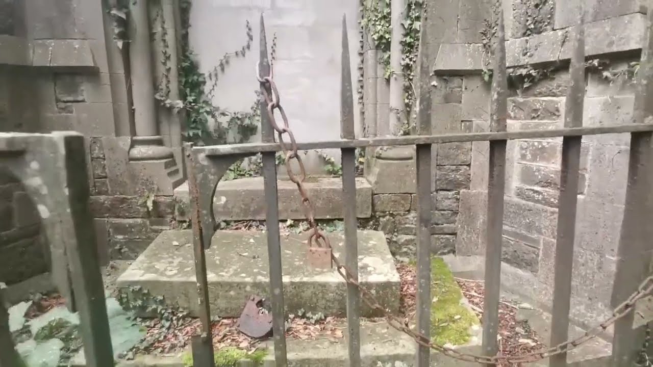Family Gothic Mausoleum
