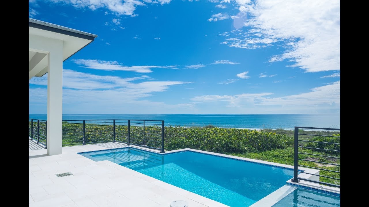 4434 North Highway A1A Hutchinson Island, Florida - Luxury Oceanfront Home