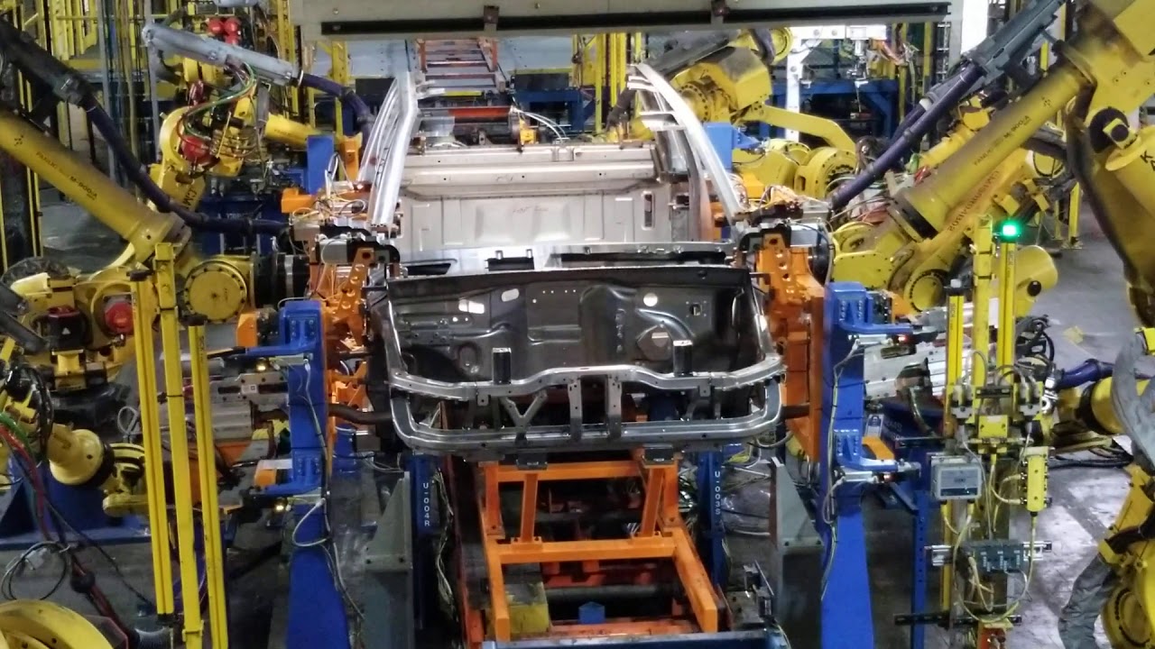 Beta Building: Assembling the First Beta Endurance | Lordstown Motors