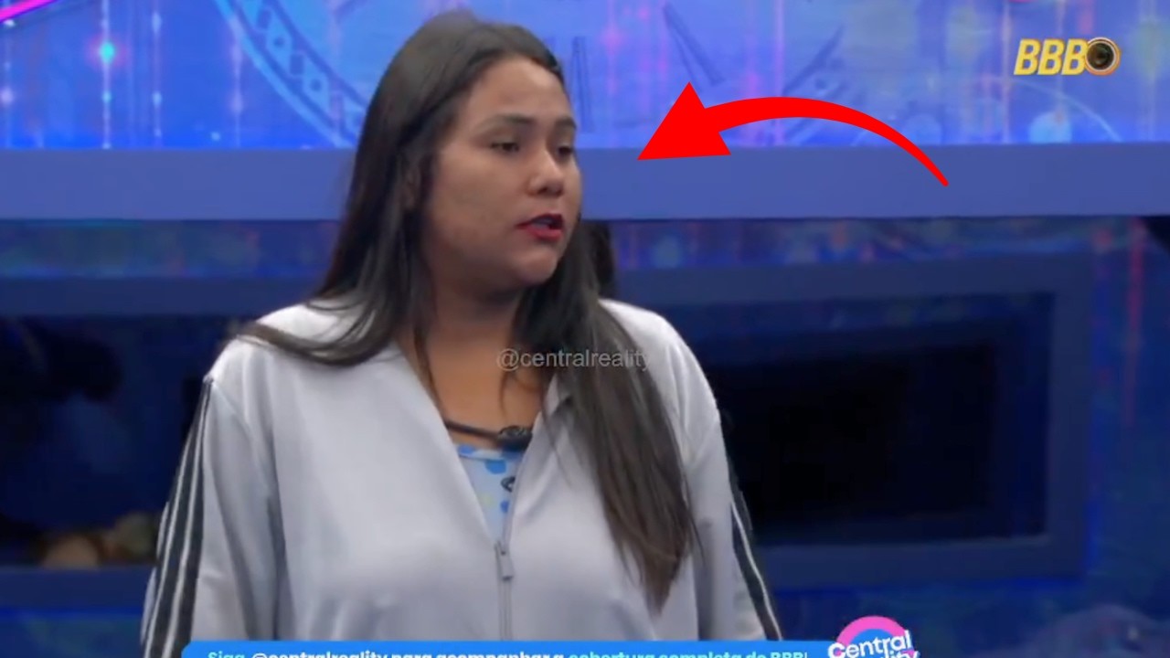 FICOU FEIO PRA ELA AGORA!! CHAY É PEGA NO PULO E MASCARA COMEÇA A CAIR