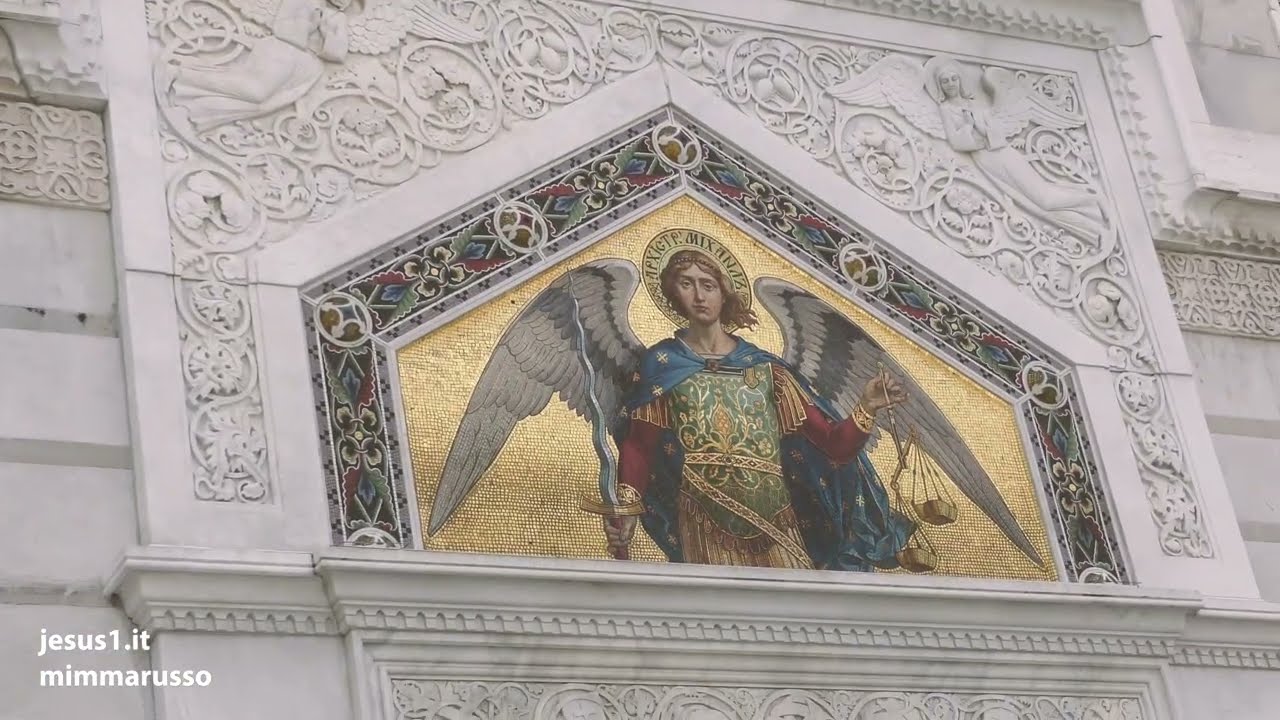 Trieste SAN SPIRIDIONE E LA SANTISSIMA TRINITÀ, Tempio Serbo