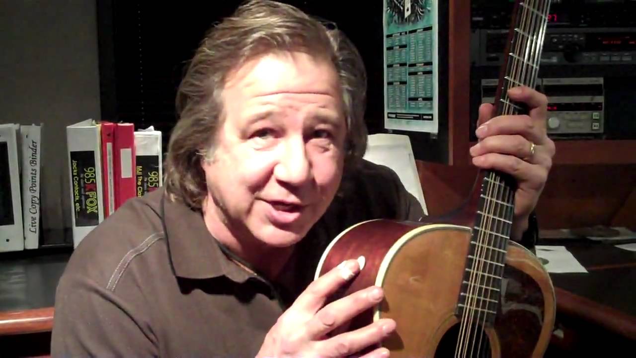 Greg Kihn Shows us his 1965 12-String Guild - Rebuilt by C.B. Perkins