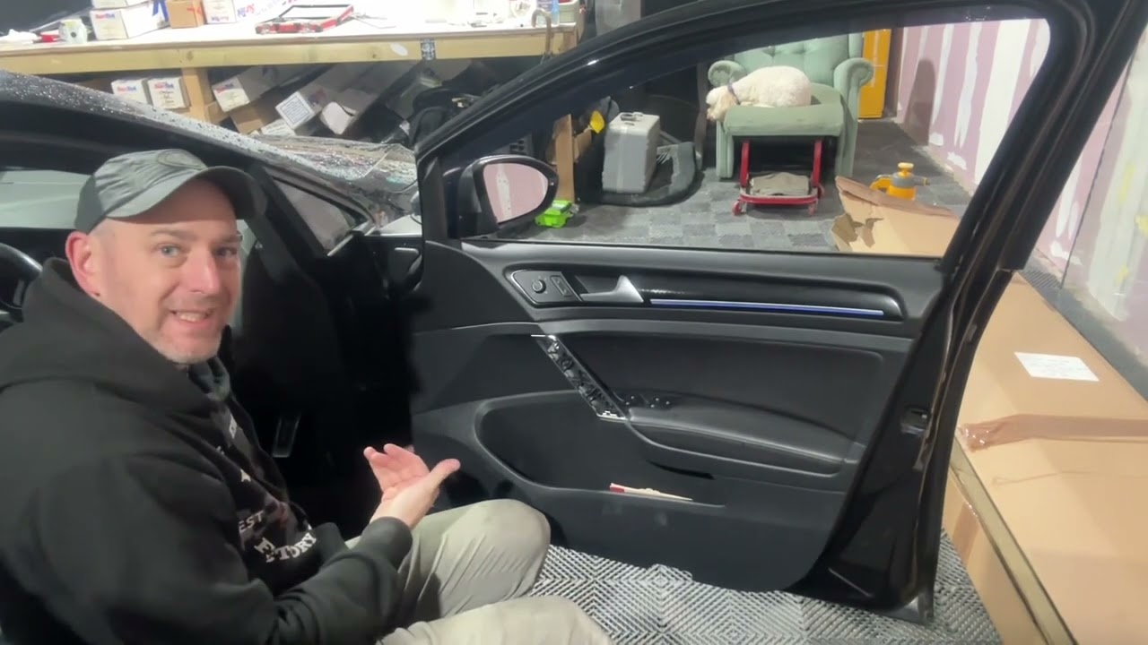 Mk7 Volkswagen Golf R Door Panel Removal for window tinting