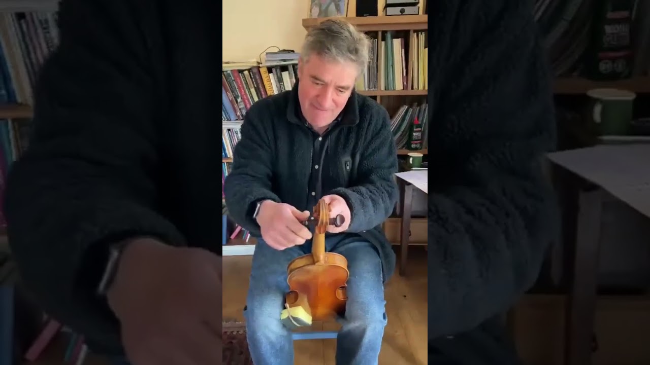 Baroque Violin for Beginners: How to Change a String on Your Gut String Instrument.