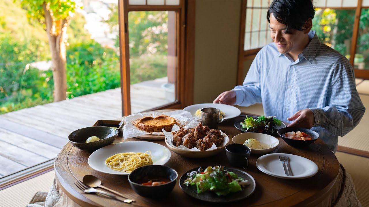 僕の以前の家に住む友人をおもてなし...机いっぱいの料理になりました。