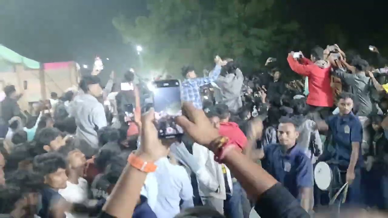 Rocky bullet title song