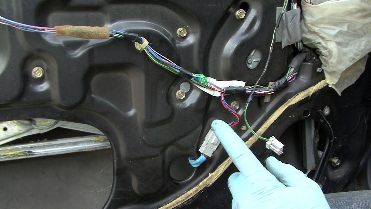 Honda How To CR-V door handle and window motor repairs