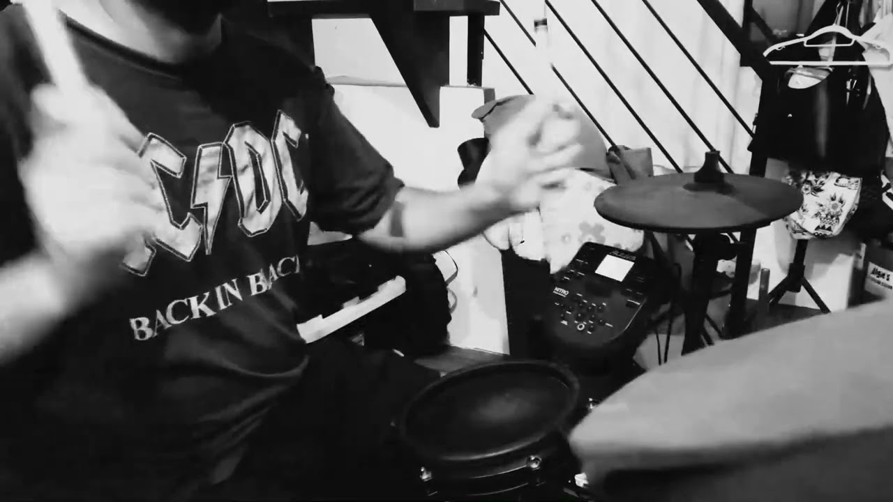 Alesis Nitro Mesh - Paramore - Brick By Boring Brick