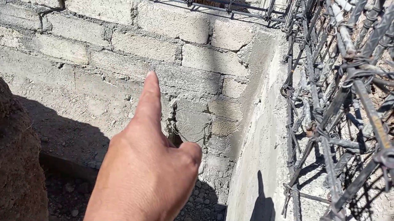 Armado de cadena de desplante y muro de enrace