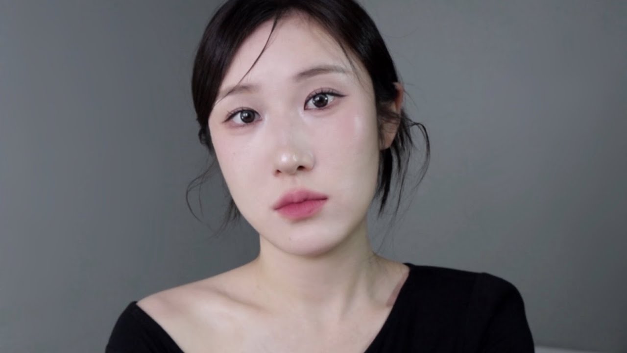 [누렁이➡️겨울 쿨 퍼플립 메이크업] 밤에 분위기 살려주는 겨쿨 메이크업🖤