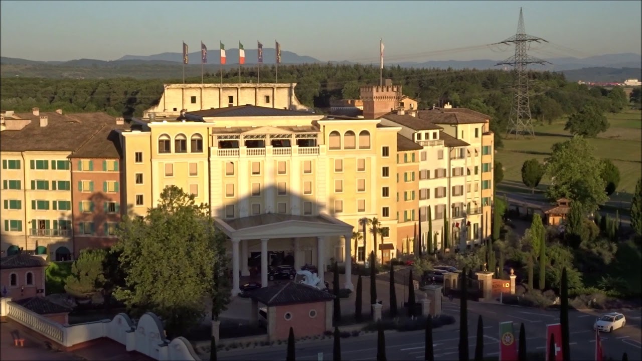 Europa-park - Vue du bar castillo alcazar