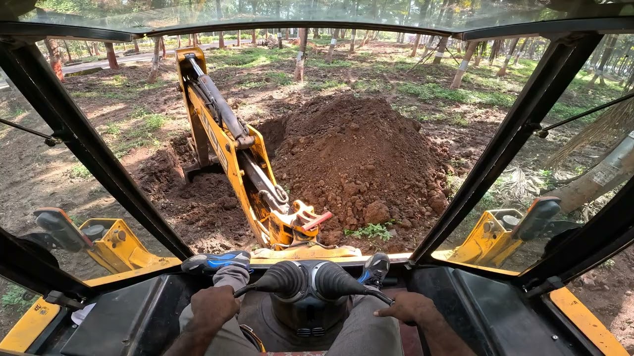 How to Drive a JCB Backhoe Loader The Easiest Way to Learn (Step-by-Step) #jcbtechguru 