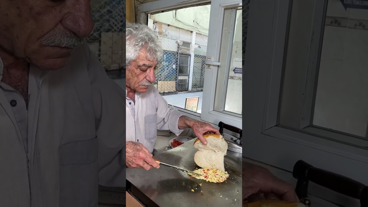 Ütü tostun mucidi güler yüzlü Tahsin Amcam