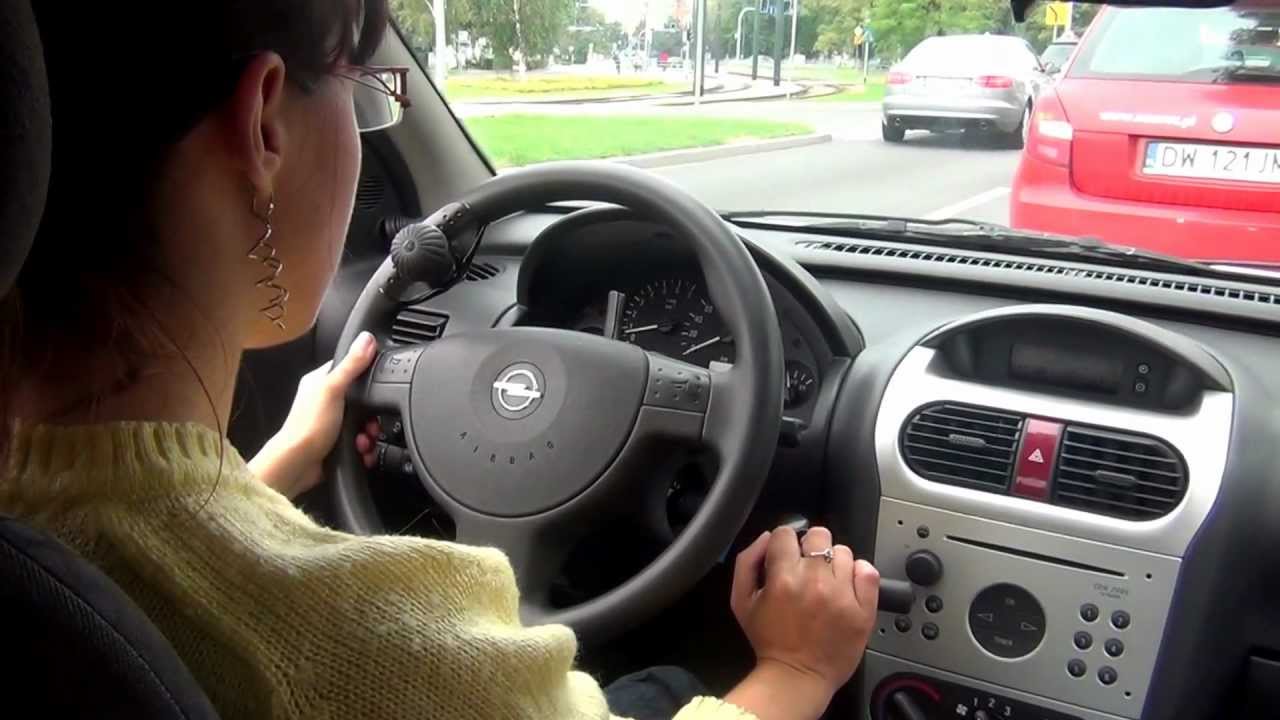 Prawo jazdy dla osób z niepełnosprawnością ruchową kończyn dolnych