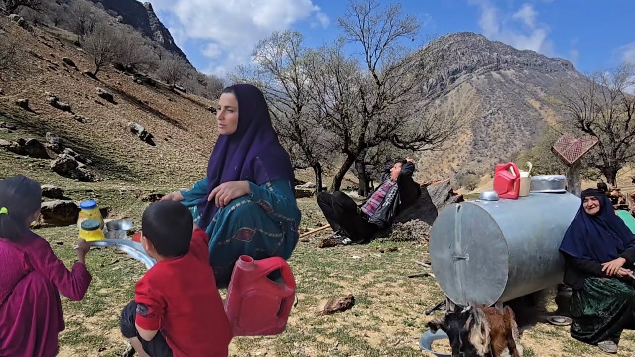Rain and floods in the village: Challenges for the Atab family