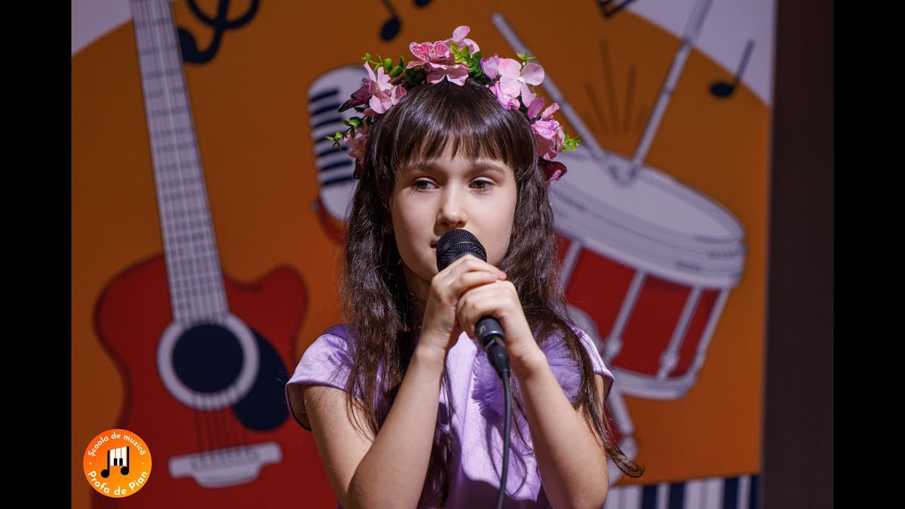 Andreea Buliga - Pe-un pătuț de fân