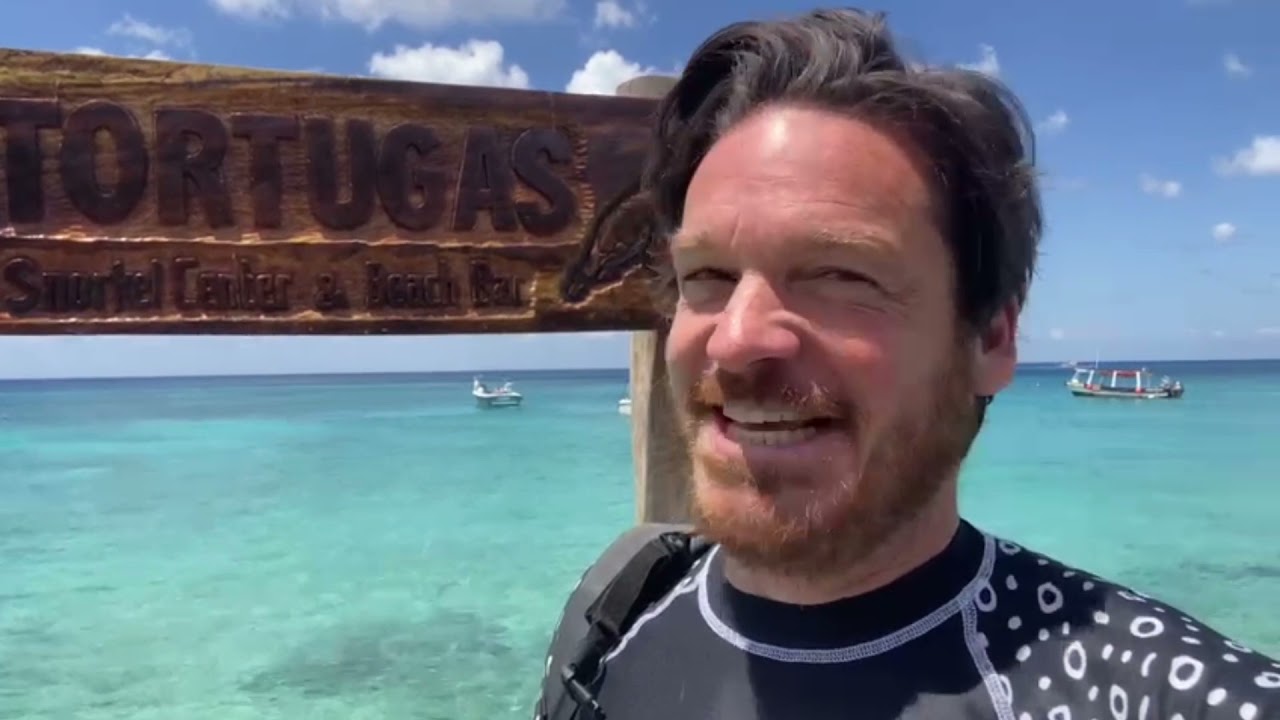 Robyn Lively and Bart Johnson and kids Dive Cozumel with ScubaTony! Epic dives!