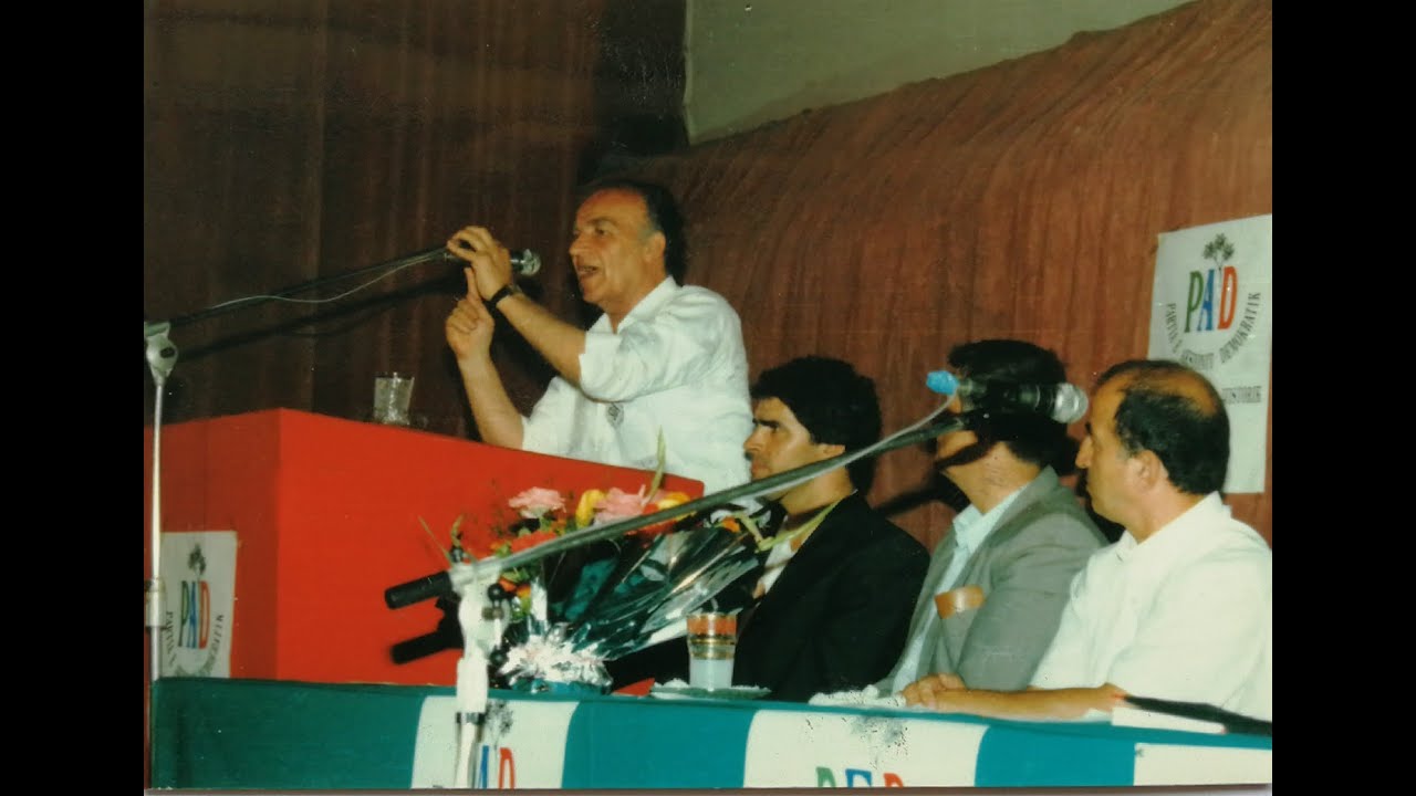 ALIJA IZETBEGOVIĆ-OSNIVAČKA SKUPŠTINA SDA-TETOVO,MAKEDONIJA  08,08,1990
