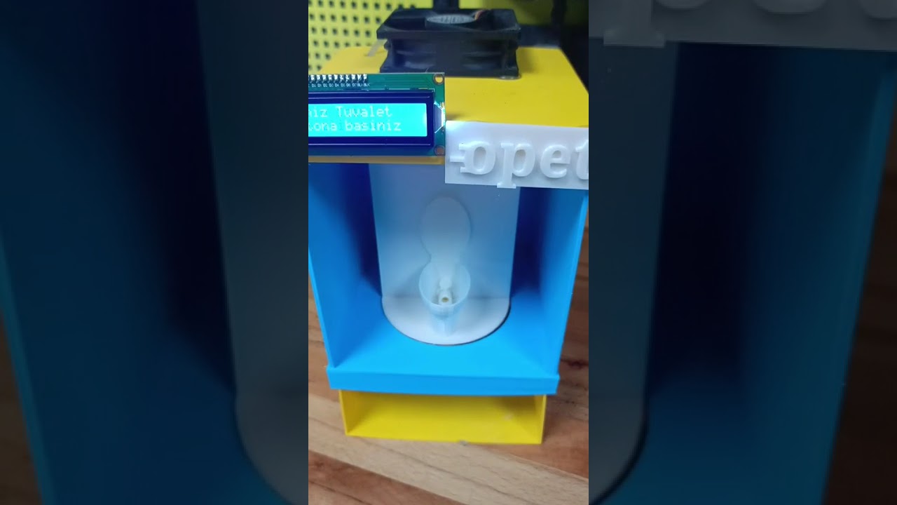 Osmaniye Tosçelik Sosyal Bilimler Lisesi-FutureClean 360° –Çift Klozetli Akıllı Döner Hijyen Sistemi