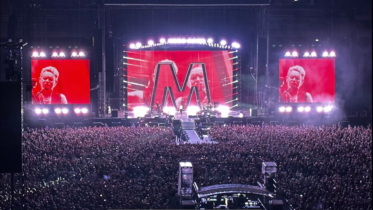 Depeche Mode - Personal Jesus (Live in Berlin at Olympiastadion 07.07.2023 4K)