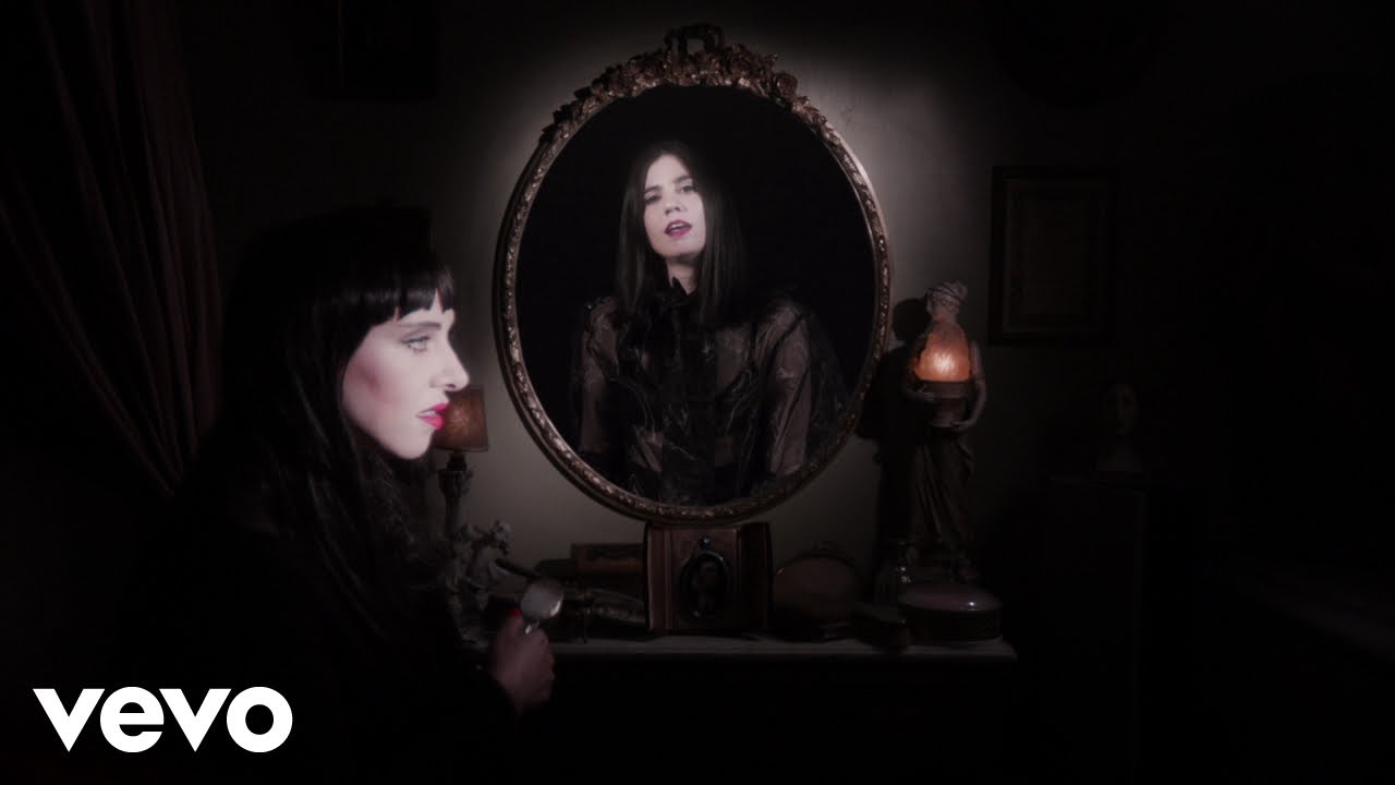 Miranda!, Javiera Mena - Entre las Dos (Official Video)