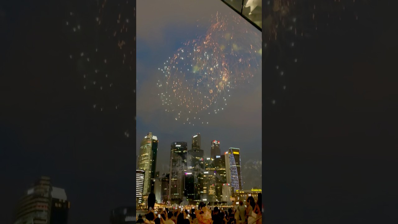Boom! 💥 NDP Parade Rehearsal Lights Up Singapore Sky 
