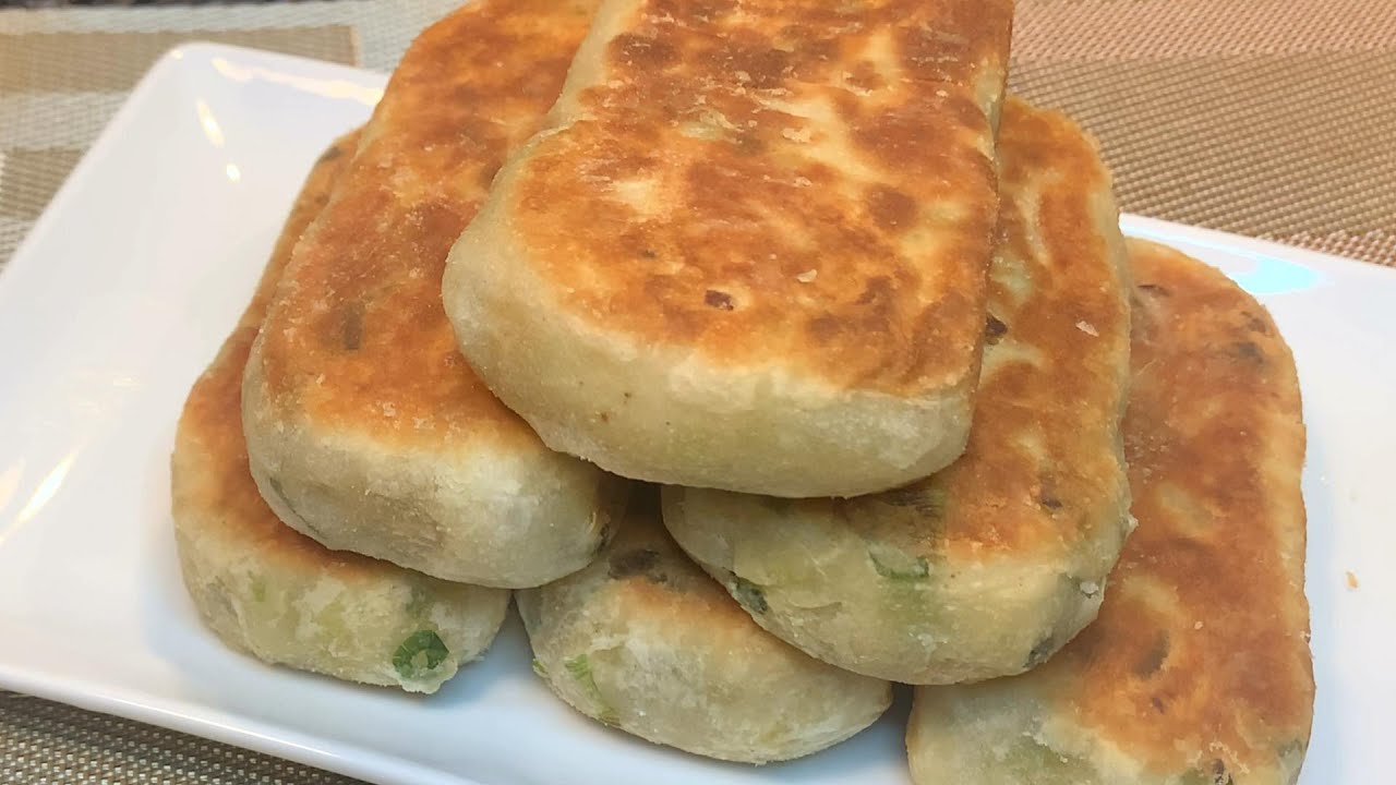 【Trader Joe's的Pizza Dough系列（十）】多层发面葱油饼，外酥里软，美味无比。#葱油饼 #Pizza Dough #葱香味