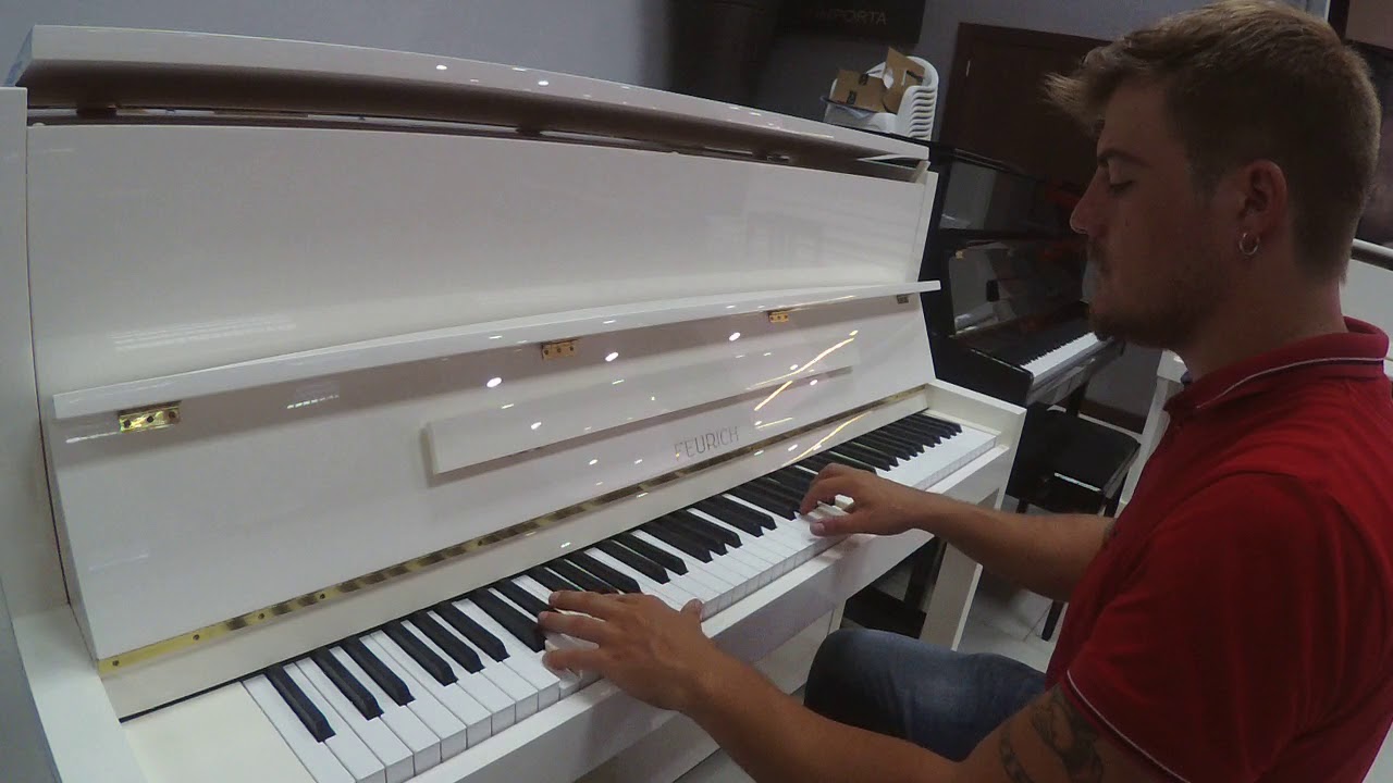 Piano Feurich 115 Premiere Blanco