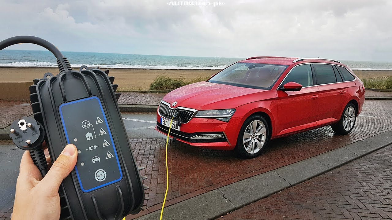 Skoda Superb iV 1.4 TSI PHEV TEST Plug-in Hybrid!