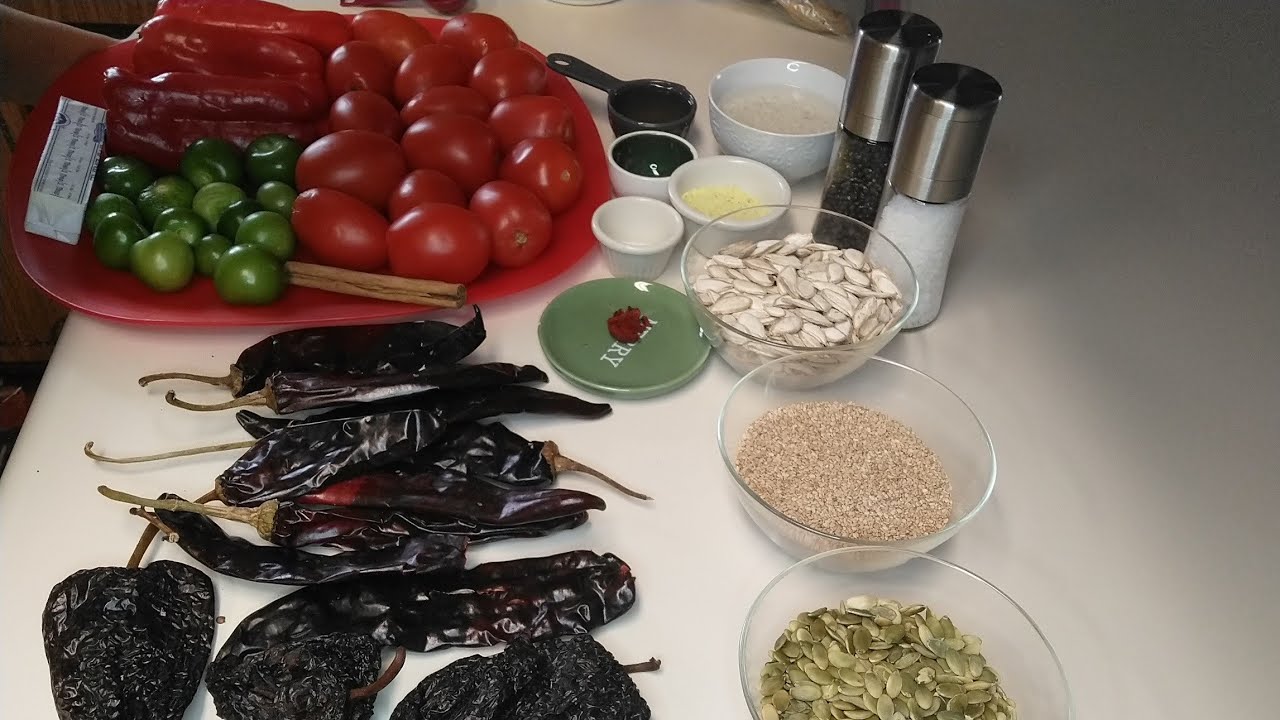 Como preparar recado para tamales guatemaltecos. a si de f&aacute;cil
