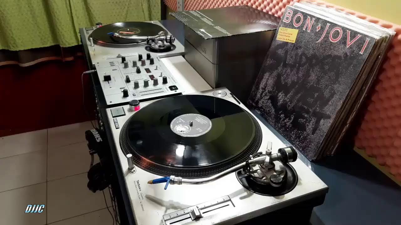CLASICOS  ITALO DISCO & SYNTH  con VINILOS   28/5/2022  Juan Carlos Mattera