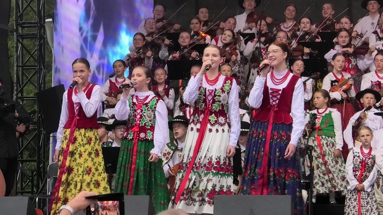 Mała Armia Janosika (08.2023) fragmenty koncertu  w Toruniu