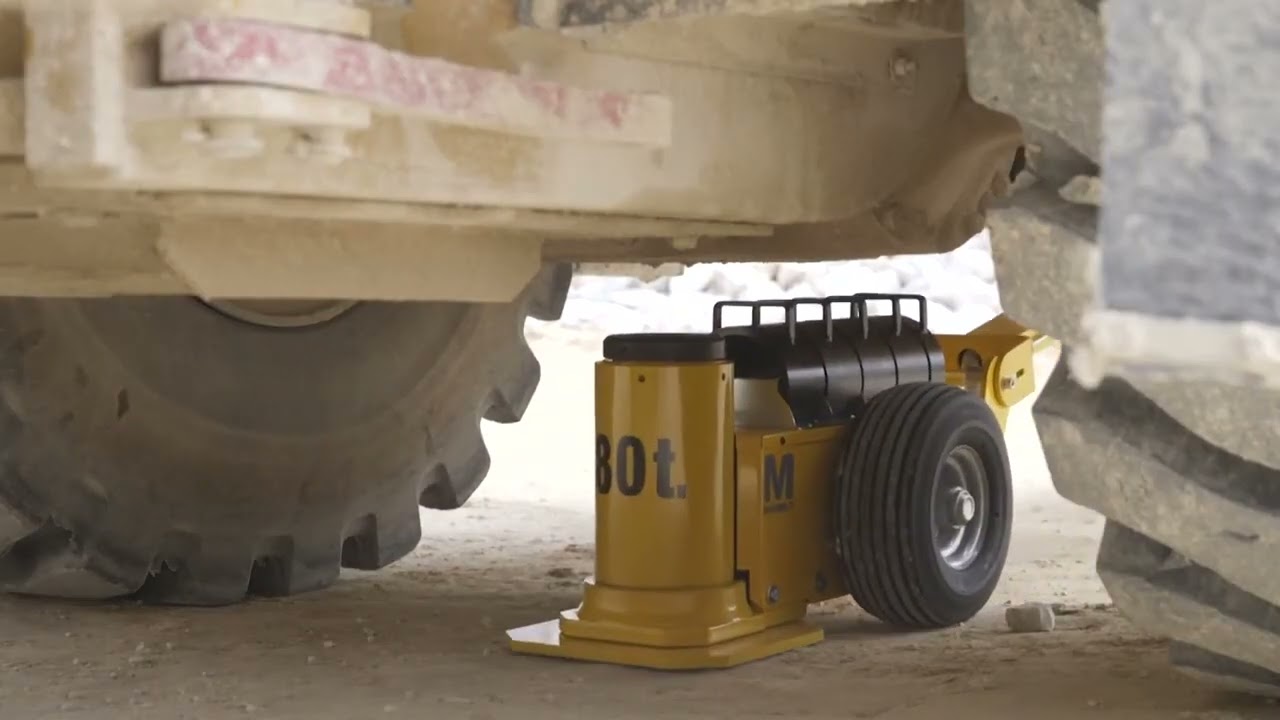 Mammut M80 31 80 ton Mining Jack