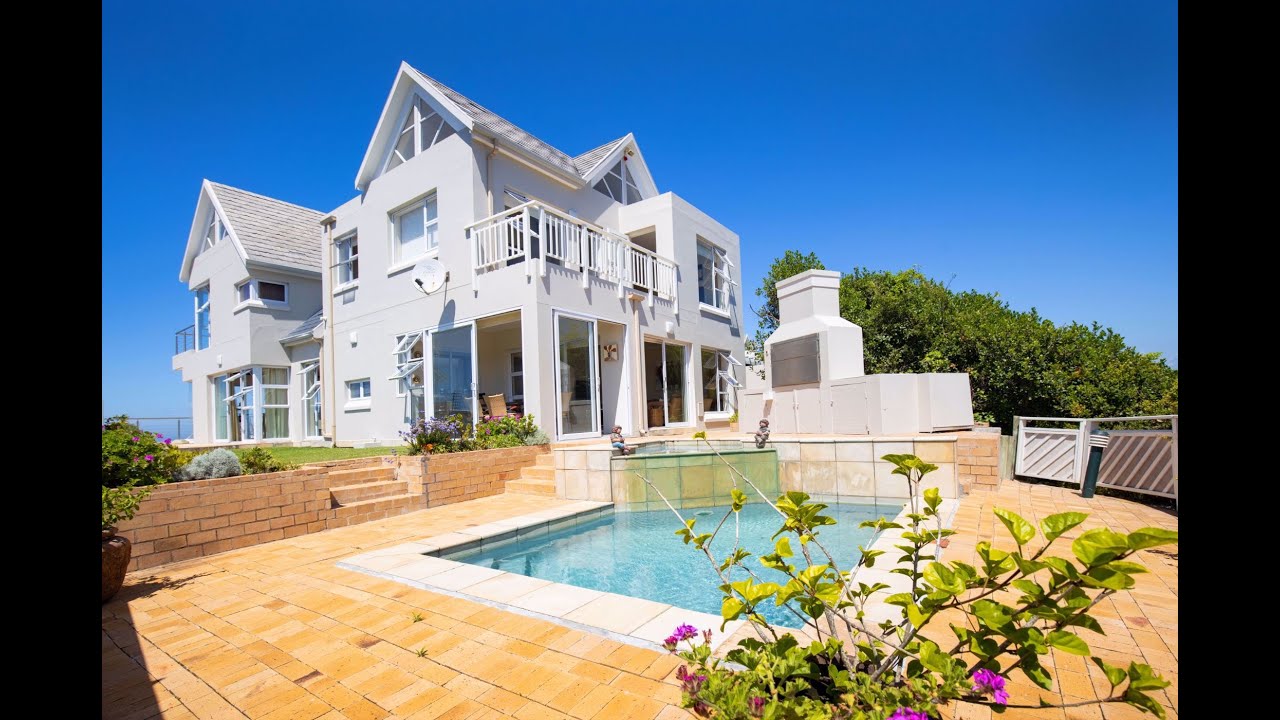 4 bedroom house for sale in Wilderness| Pam Golding Properties