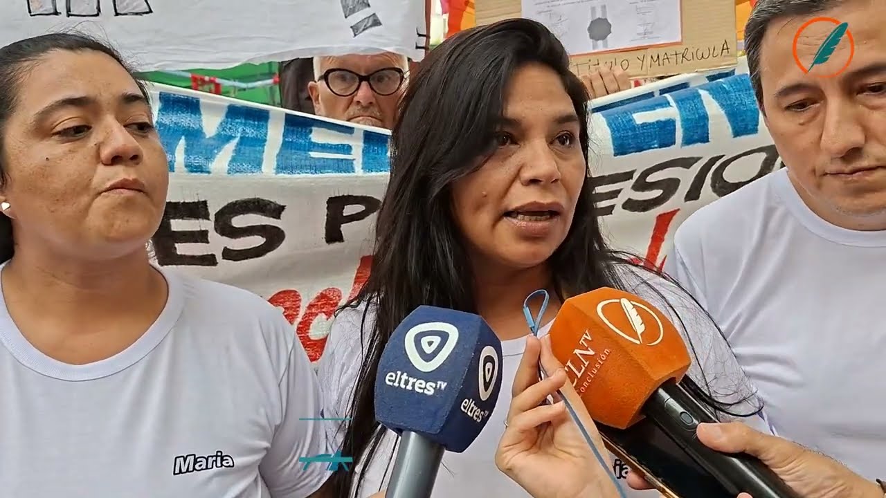Enfermeros independientes marcharon hacia el Monumento por un salario digno y mejores condiciones